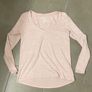 aeo vneck long sleeve tee